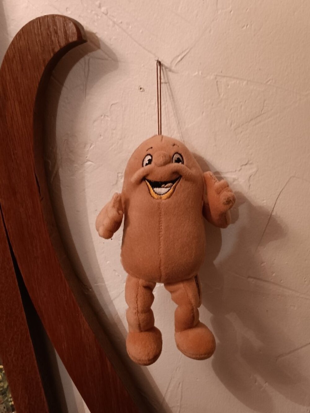 1991 Quincy's Big Fat Yeast Roll 7" plush Russ collectible